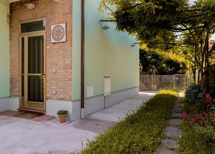 Apartment Reno Family House Ravenna